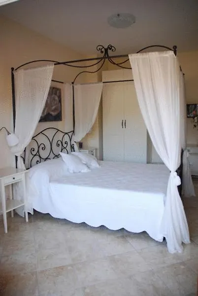 Stefy'S Rooms Rome Italy